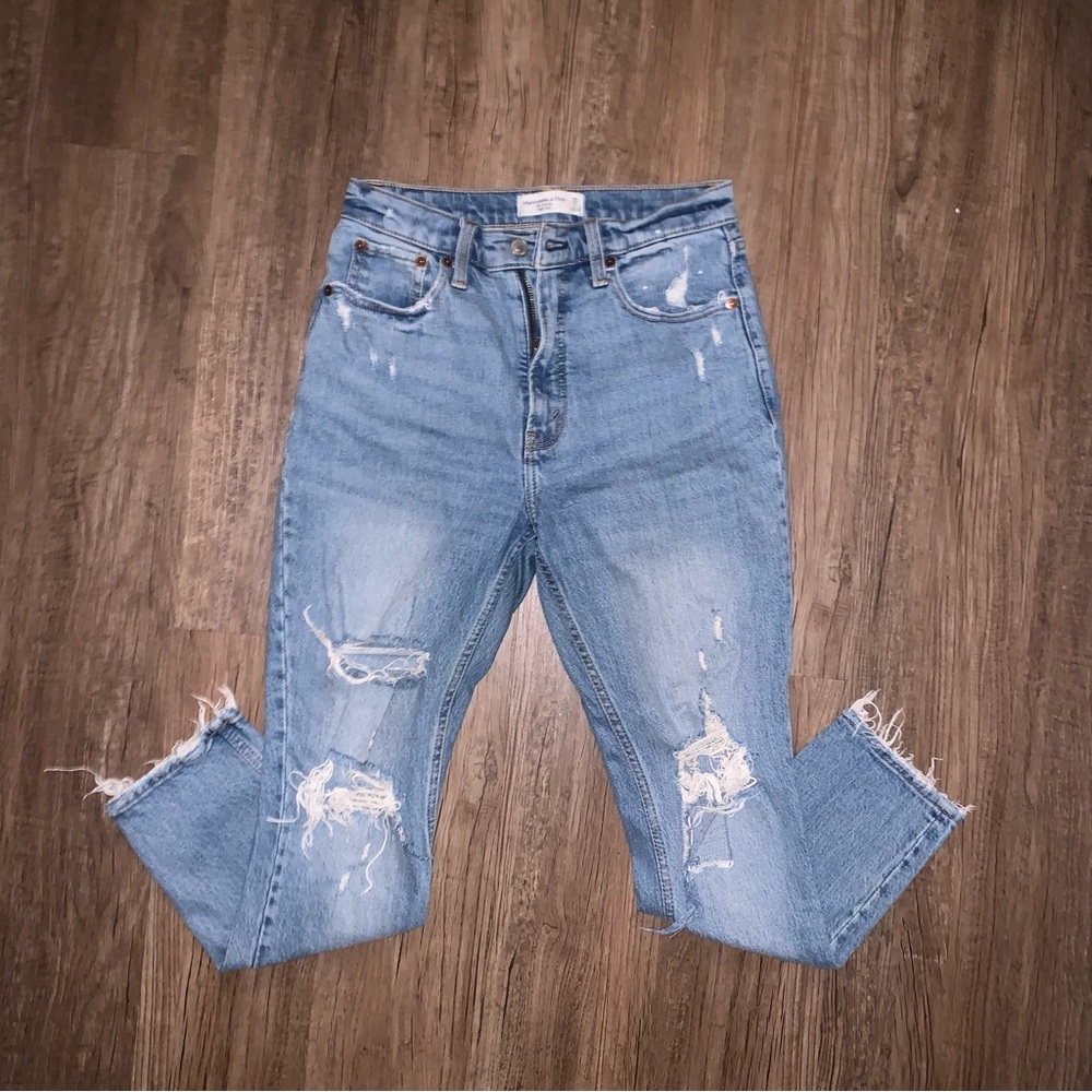 Abercrombie and Fitch jeans Size 2